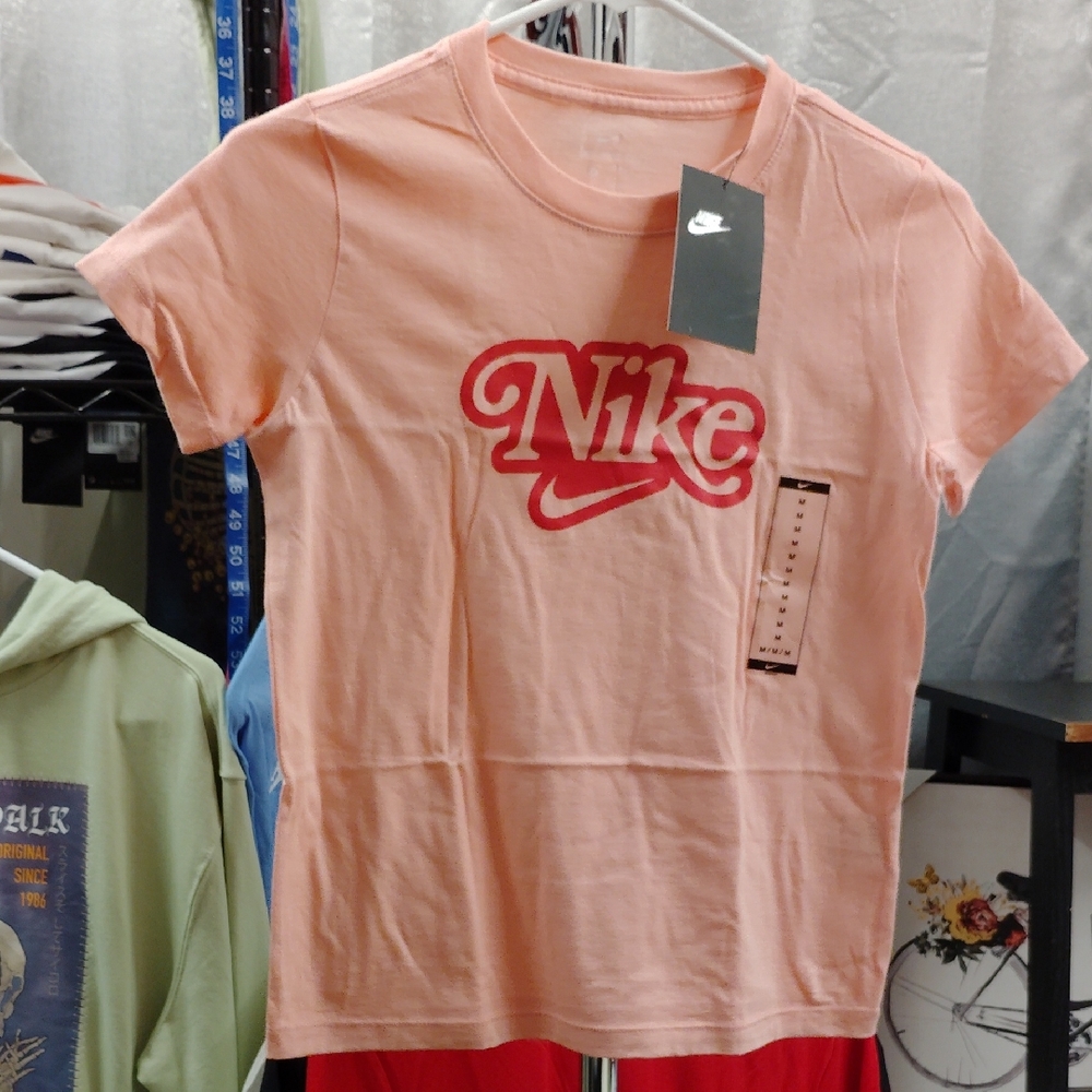 Nike T-shirt Kids Peach and Red Short Sleeve Tee